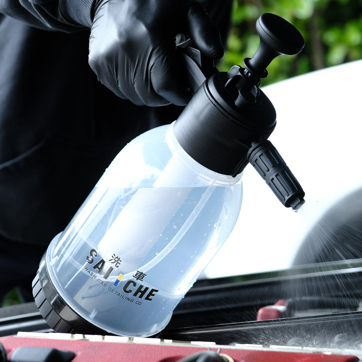 Foam Cannon vs. Spray Bottle: Which One Should You Use for Pre-Wash?